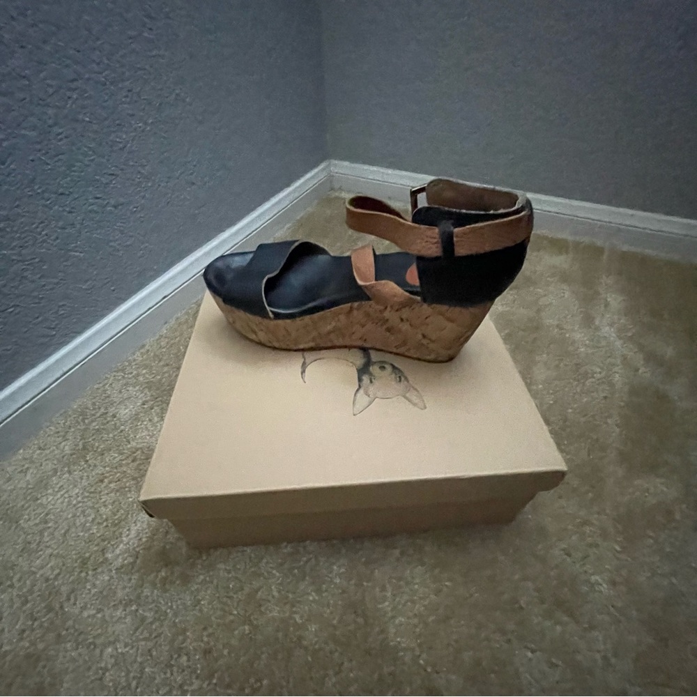 Wedges - Picture 4 of 4